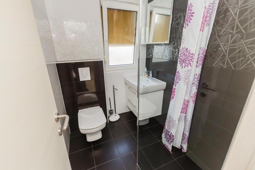 Apartman A&B Kaštela Buitenkant foto