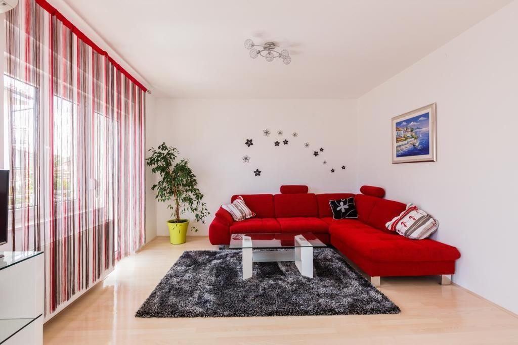 Apartman A&B Kaštela Buitenkant foto