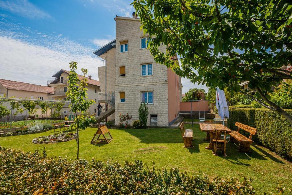 Apartman A&B Kaštela Buitenkant foto