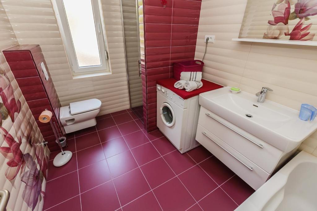 Apartman A&B Kaštela Buitenkant foto